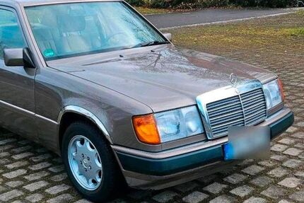 Mercedes-Benz E 230 215.000 km 14.500 &euro; Fellbach 70736