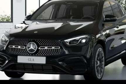 Mercedes-Benz GLA 200 9.900 km 43.980 &euro; Stuttgart 70372