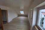 Dachgeschoßwohnung Heilbronn Böckingen - 3 Zimmer, 77 m&sup2;, 945&euro; | Angebot:27599857