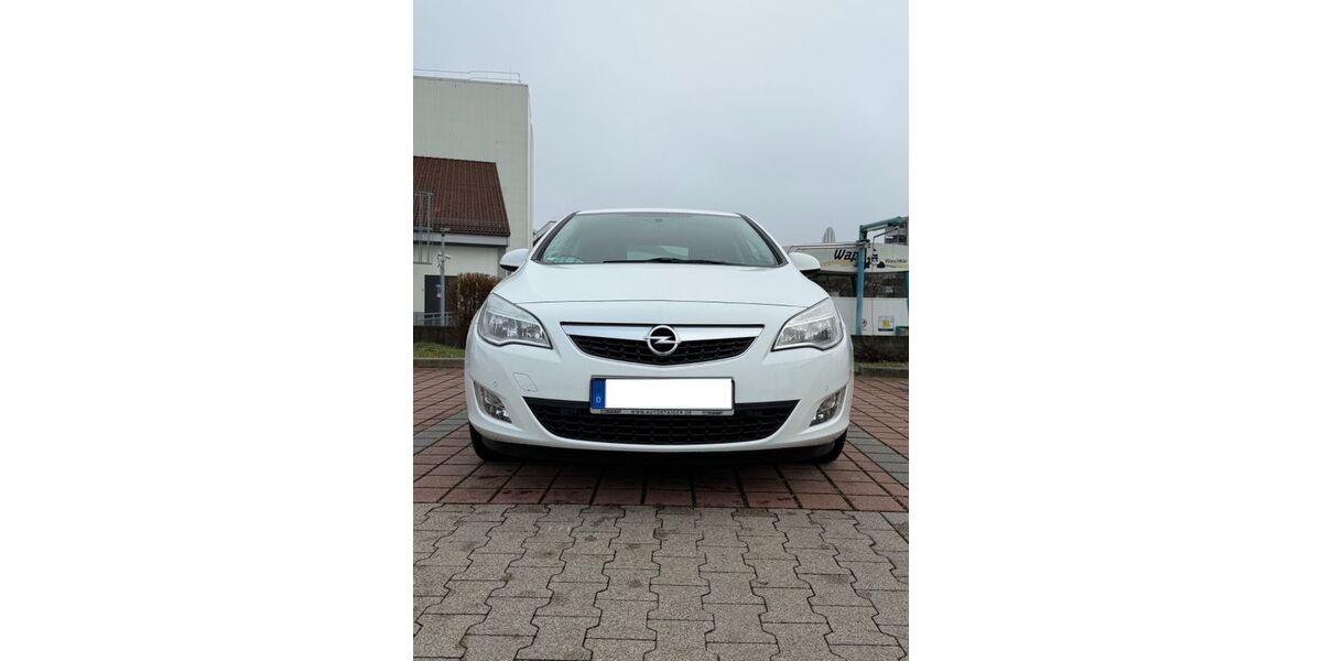 Opel Astra 157.000 km 7.500 &euro; Stuttgart 70435
