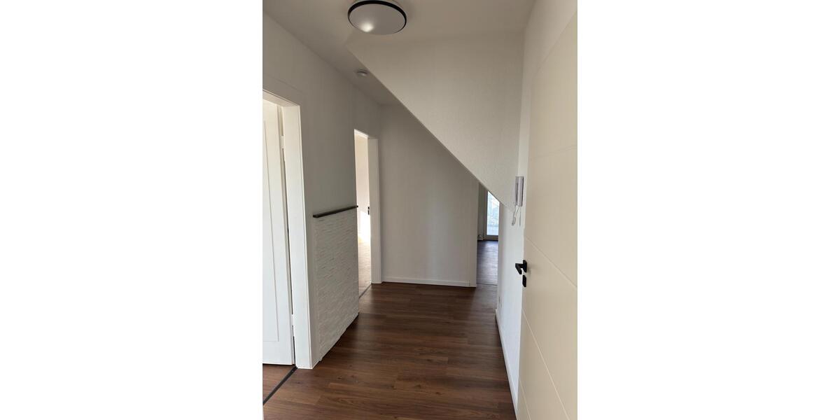 Etagenwohnung Heilbronn - 3 Zimmer, 85 m&sup2;, 1.300&euro; | Angebot:25334954