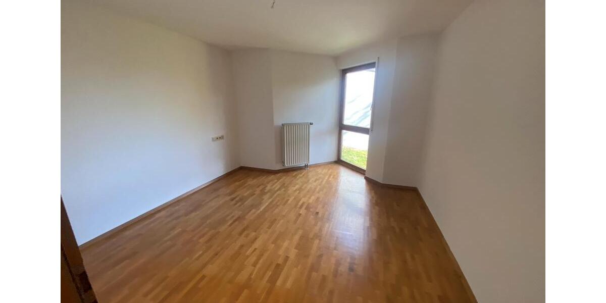 Etagenwohnung Stuttgart Stuttgart-Mitte - 2 Zimmer, 63 m&sup2;, 1.190&euro; | Angebot:25959561