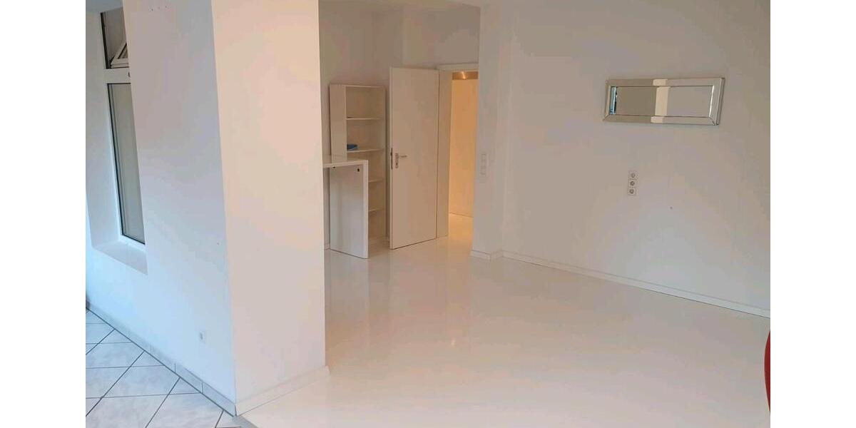 Erdgeschoßwohnung Stuttgart Stuttgart-West - 4 Zimmer, 97 m&sup2;, 1.990&euro; | Angebot:27577608