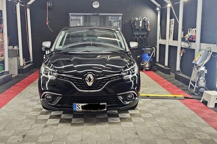 Renault Scenic 64.000 km 11.999 &euro; Stuttgart 70376