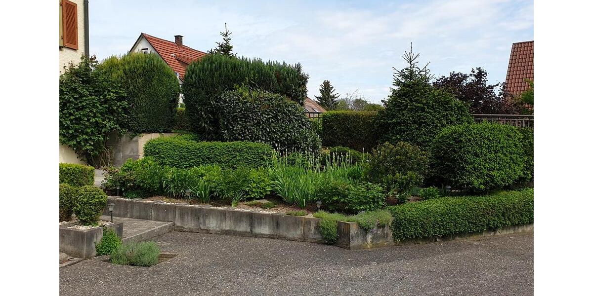 Mehrfamilienhaus, Wohnhaus Bietigheim-Bissingen Bissingen - 10 Zimmer, 210 m&sup2;, 890.000&euro; | Angebot:24154002