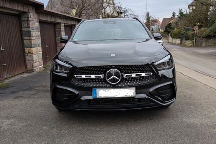 Mercedes-Benz GLA 200 1.900 km 39.900 &euro; Stuttgart 70619