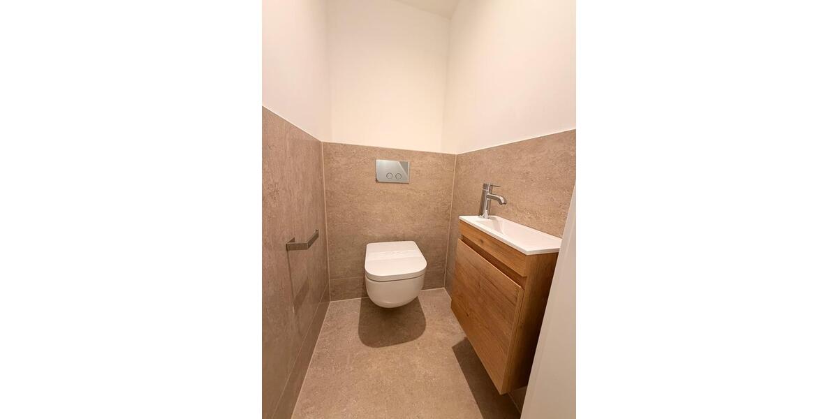 Dachgeschoßwohnung Kornwestheim - 4 Zimmer, 108 m&sup2;, 560.000&euro; | Angebot:26050848