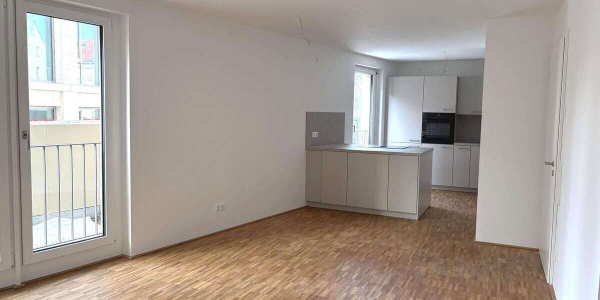 Etagenwohnung Leonberg - 3 Zimmer, 86 m&sup2;, 1.560&euro; | Angebot:25193796