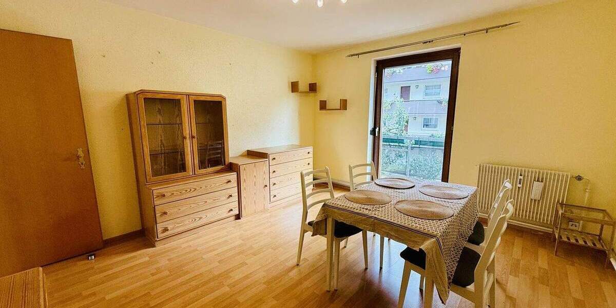 Etagenwohnung Stuttgart Bad Cannstatt - 3 Zimmer, 59 m&sup2;, 249.000&euro; | Angebot:25669339