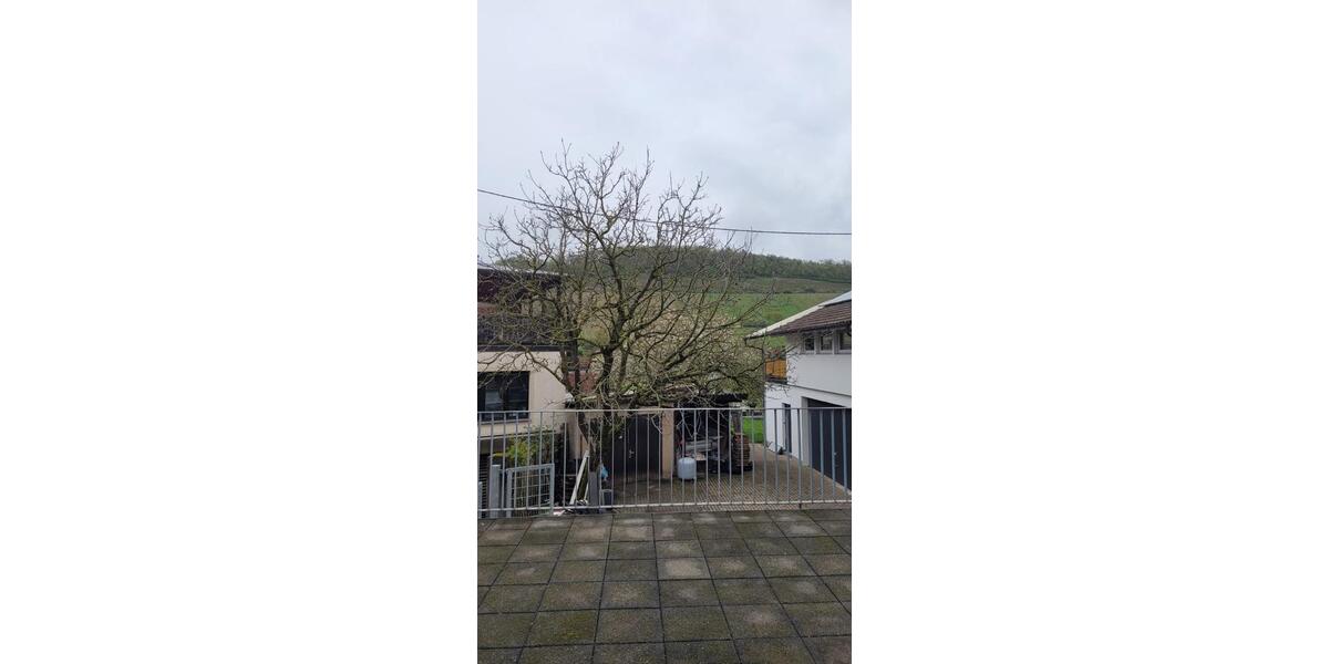 Maisonettenwohnung Sachsenheim - 4 Zimmer, 140 m&sup2;, 1.300&euro; | Angebot:26124261