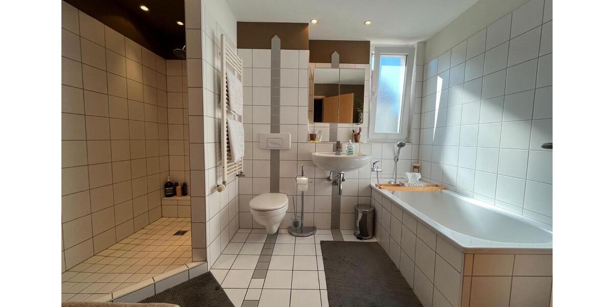 Reihenhaus Remseck am Neckar - 5 Zimmer, 141 m&sup2;, 649.000&euro; | Angebot:27154282