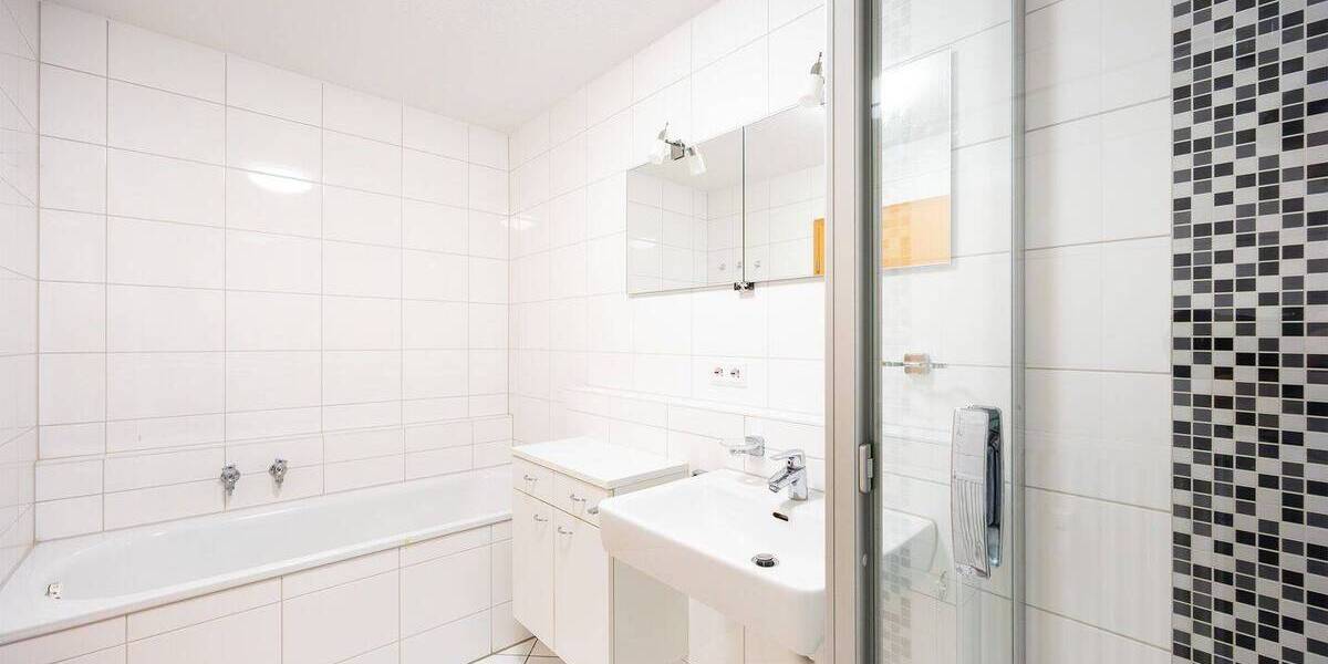 Etagenwohnung Sachsenheim Großsachsenheim - 3 Zimmer, 84 m&sup2;, 325.000&euro; | Angebot:26608042