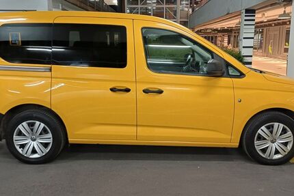 VW Caddy 140.000 km 16.500 &euro; Esslingen am Neckar 73733