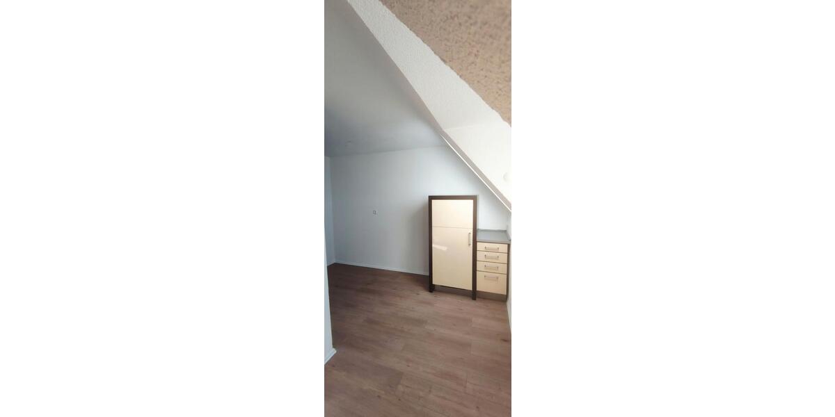 Etagenwohnung Stuttgart Bad Cannstatt - 2 Zimmer, 44 m&sup2;, 750&euro; | Angebot:25964384