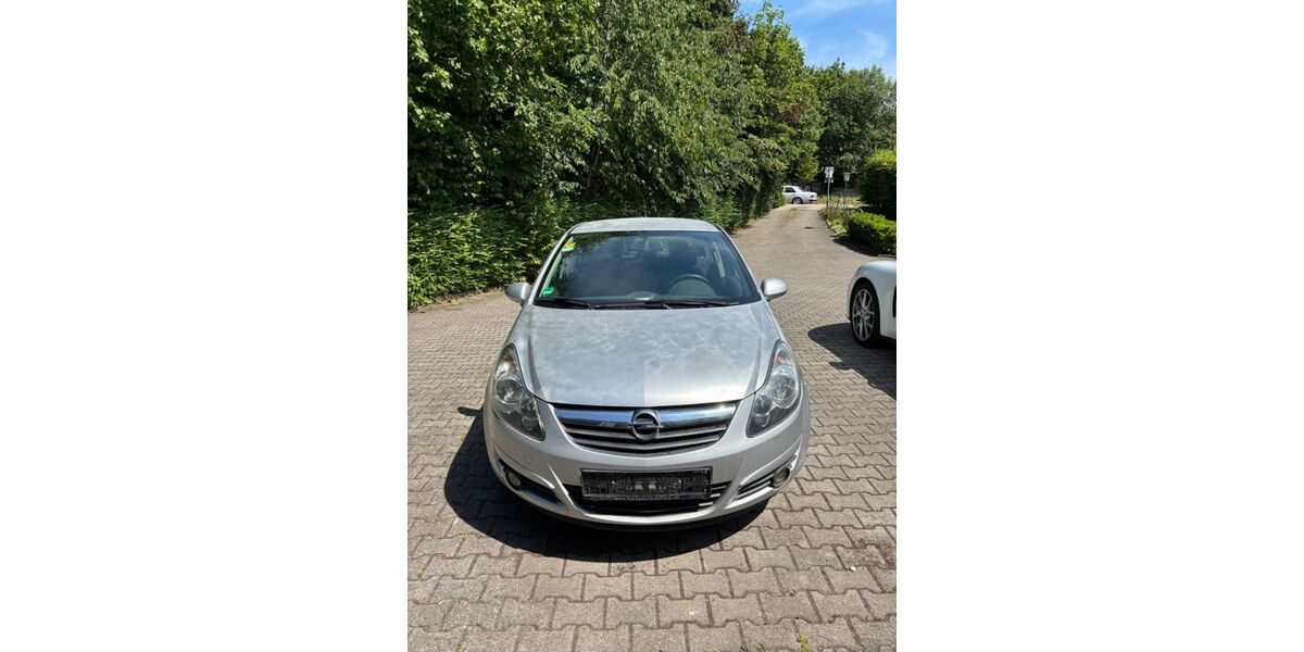 Opel Corsa 125.000 km 2.100 &euro; Wolfschlugen 72649