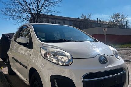 Citroen C1 136.000 km 2.200 &euro; Stuttgart 70376