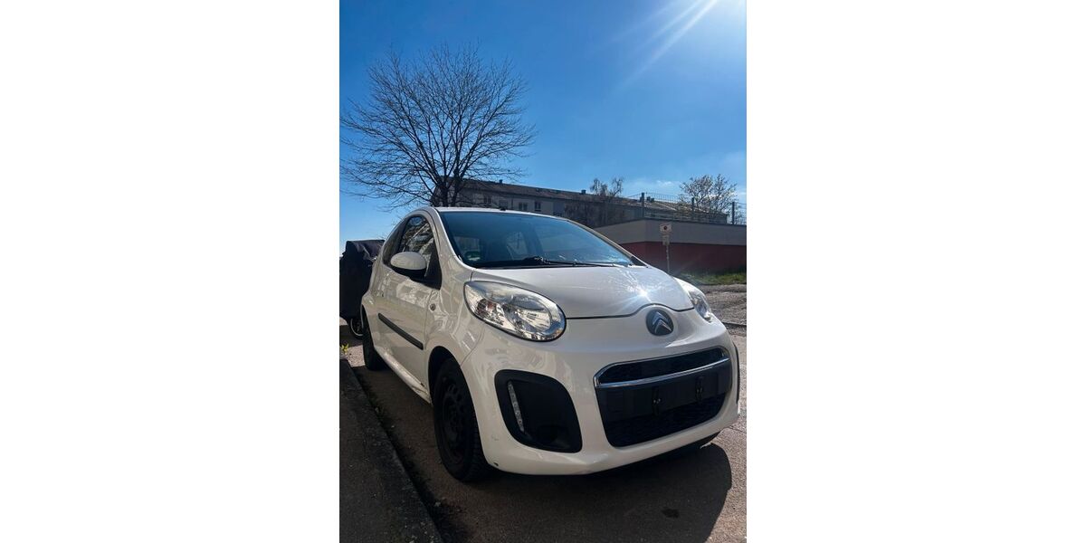 Citroen C1 136.000 km 2.200 &euro; Stuttgart 70376