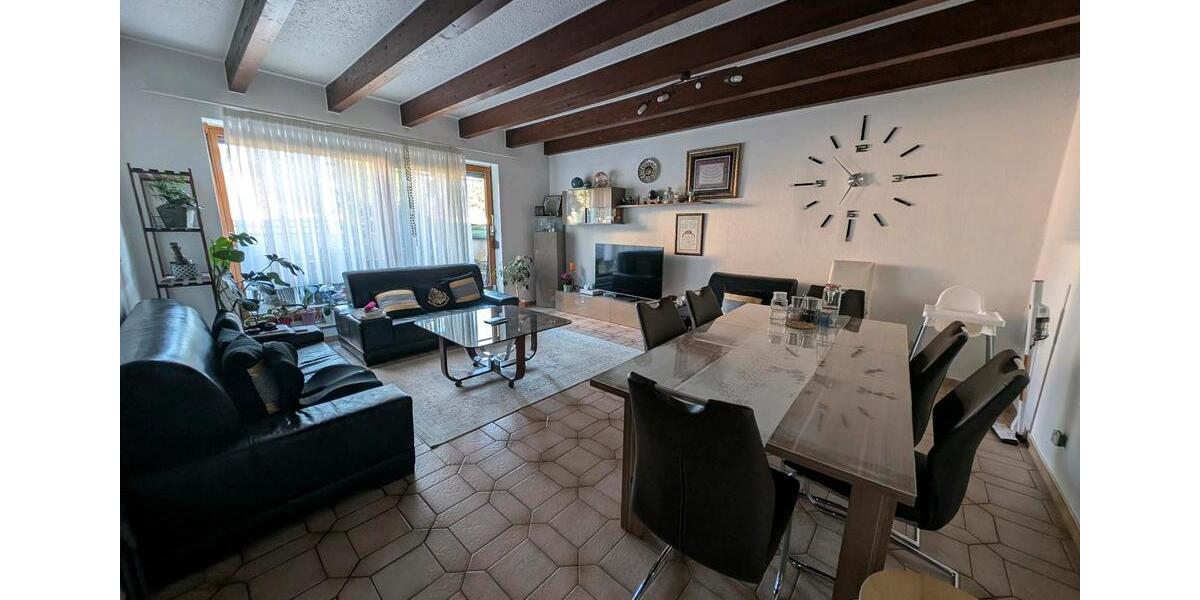 Einfamilienhaus Weinstadt - 4.5 Zimmer, 100 m&sup2;, 350.000&euro; | Angebot:27045433