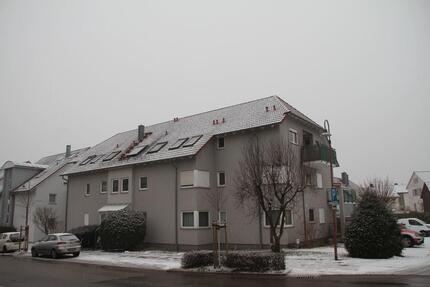 Wohnung Brackenheim - 4.5 Zimmer, 97 m&sup2;, 1.150&euro; | Angebot:27580019