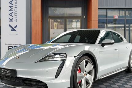 Porsche Taycan 3.000 km 74.500 &euro; Sindelfingen 71065