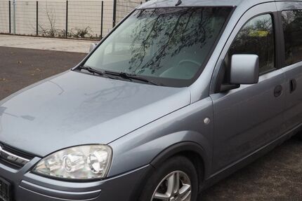 Opel Combo 193.000 km 2.950 &euro; Ingersheim/Ludwigsburg 74379