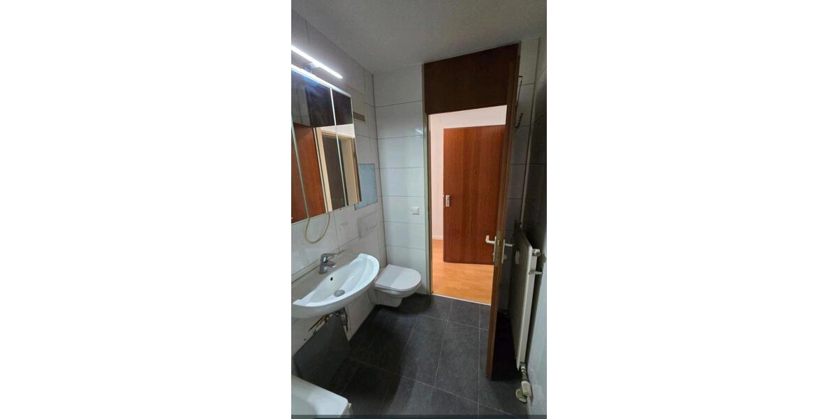 Etagenwohnung Kornwestheim - 1 Zimmer, 35 m&sup2;, 750&euro; | Angebot:27568086