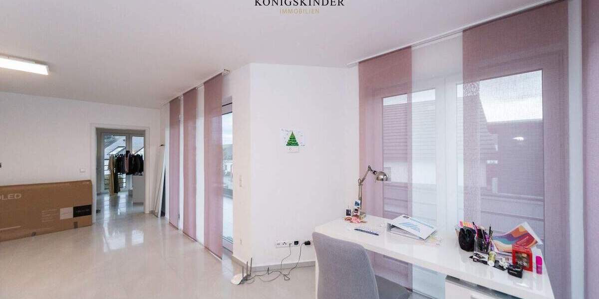 Einfamilienhaus Nordheim - 6 Zimmer, 202 m&sup2;, 990.000&euro; | Angebot:25680024