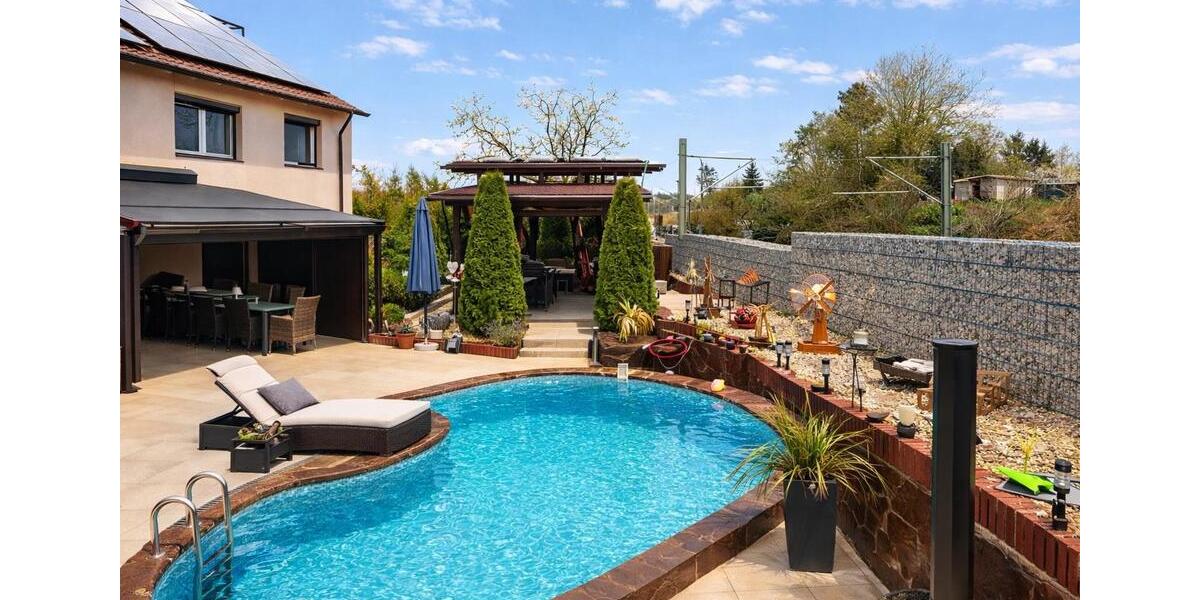 Mehrfamilienhaus, Wohnhaus Magstadt - 6 Zimmer, 387 m&sup2;, 1.349.000&euro; | Angebot:24984052