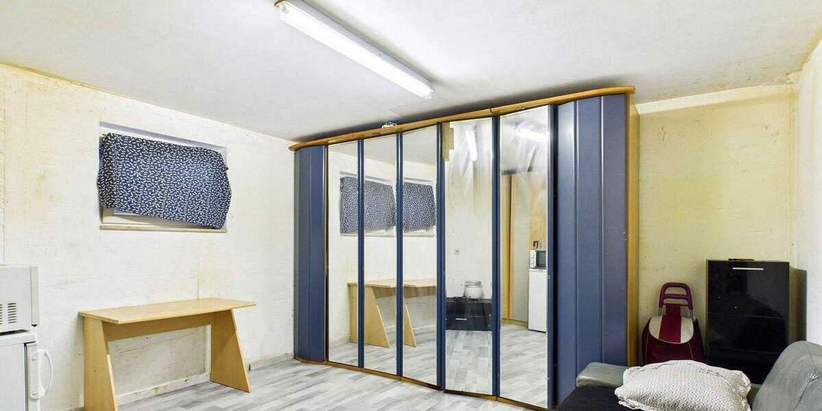 Einfamilienhaus Erdmannhausen - 6 Zimmer, 192 m&sup2;, 778.000&euro; | Angebot:25680033