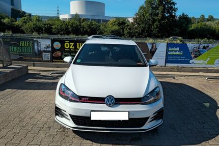 VW Golf 105.000 km 19.999 &euro; Esslingen am Neckar 73728