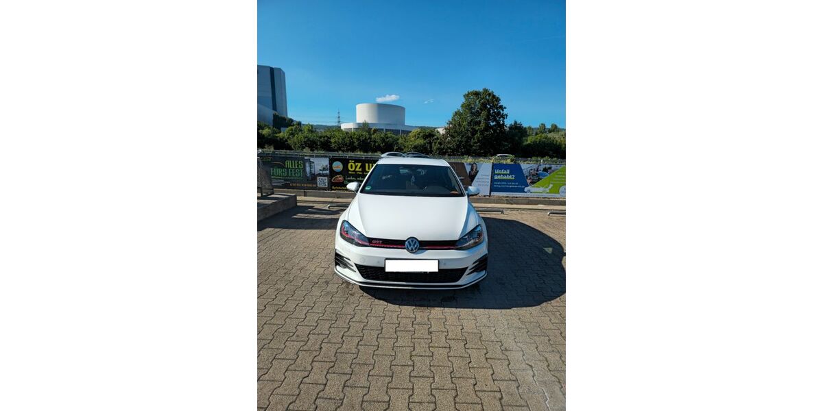 VW Golf 105.000 km 19.999 &euro; Esslingen am Neckar 73728