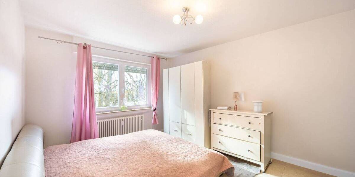 Etagenwohnung Ludwigsburg West - 2 Zimmer, 57 m&sup2;, 199.000&euro; | Angebot:25996668