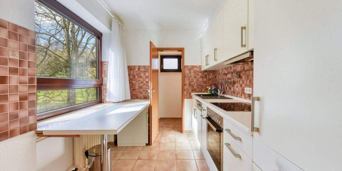 Etagenwohnung Stuttgart Nord - 2 Zimmer, 80 m&sup2;, 1.000&euro; | Angebot:25729901