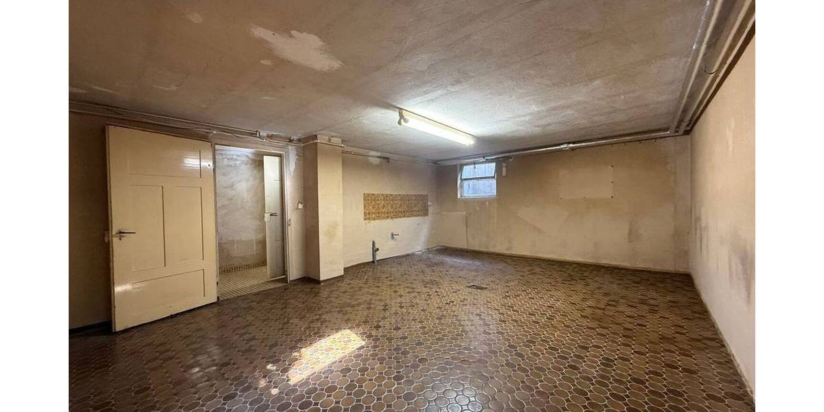 Mehrfamilienhaus, Wohnhaus Wimsheim - 8 Zimmer, 169 m&sup2;, 350.000&euro; | Angebot:25691729