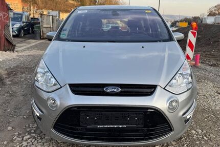 Ford S-Max 60.000 km 8.999 &euro; Stuttgart 70376