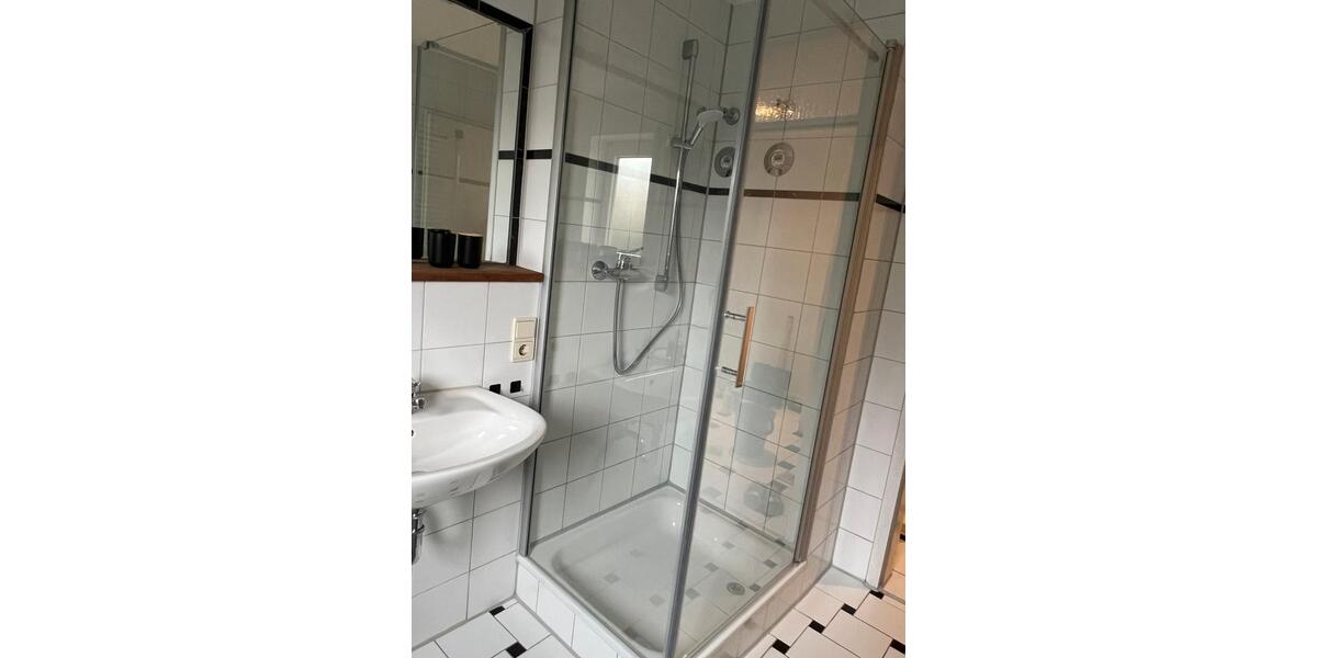 Terrassenwohnung Tiefenbronn - 2 Zimmer, 63 m&sup2;, 850&euro; | Angebot:25547190