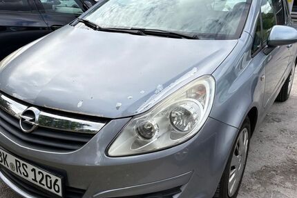 Opel Corsa 211.650 km 1.050 &euro; Waiblingen 71332