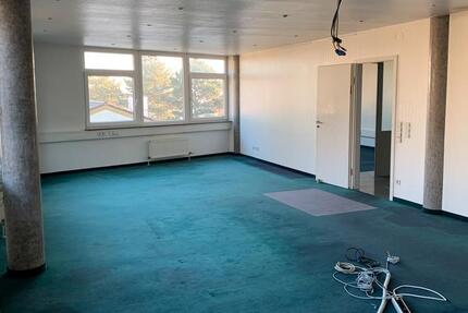 Gewerbeobjekt Fellbach Oeffingen - 2.831&euro; | Angebot:26060623