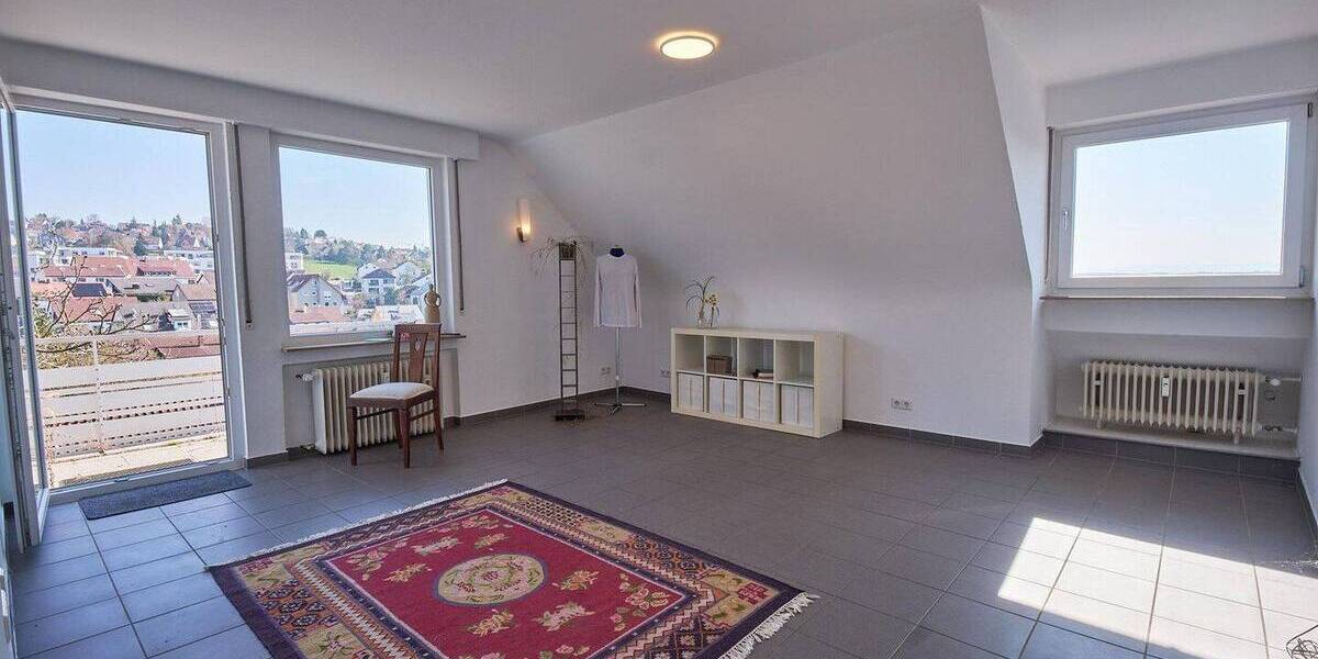 Etagenwohnung Esslingen Sulzgries - 4 Zimmer, 105 m&sup2;, 359.000&euro; | Angebot:26385749