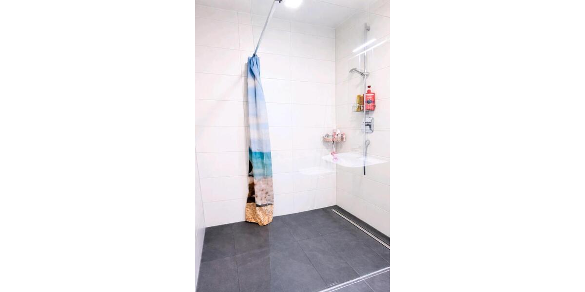 Etagenwohnung Besigheim - 2.5 Zimmer, 69 m&sup2;, 369.000&euro; | Angebot:24829853