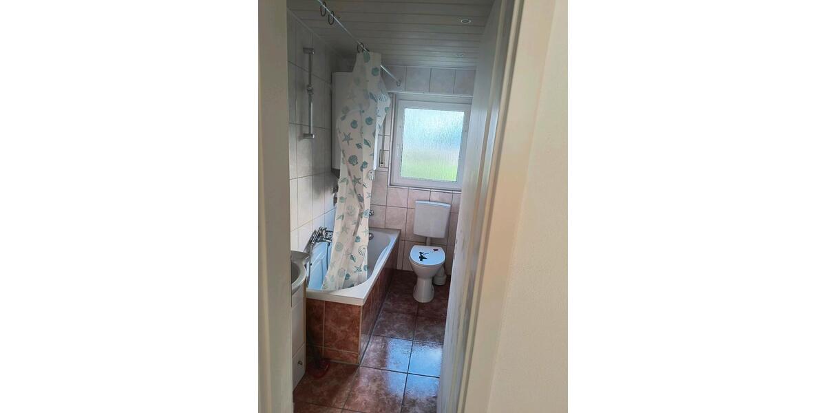 Etagenwohnung Marbach am Neckar - 3 Zimmer, 61 m&sup2;, 720&euro; | Angebot:25892370