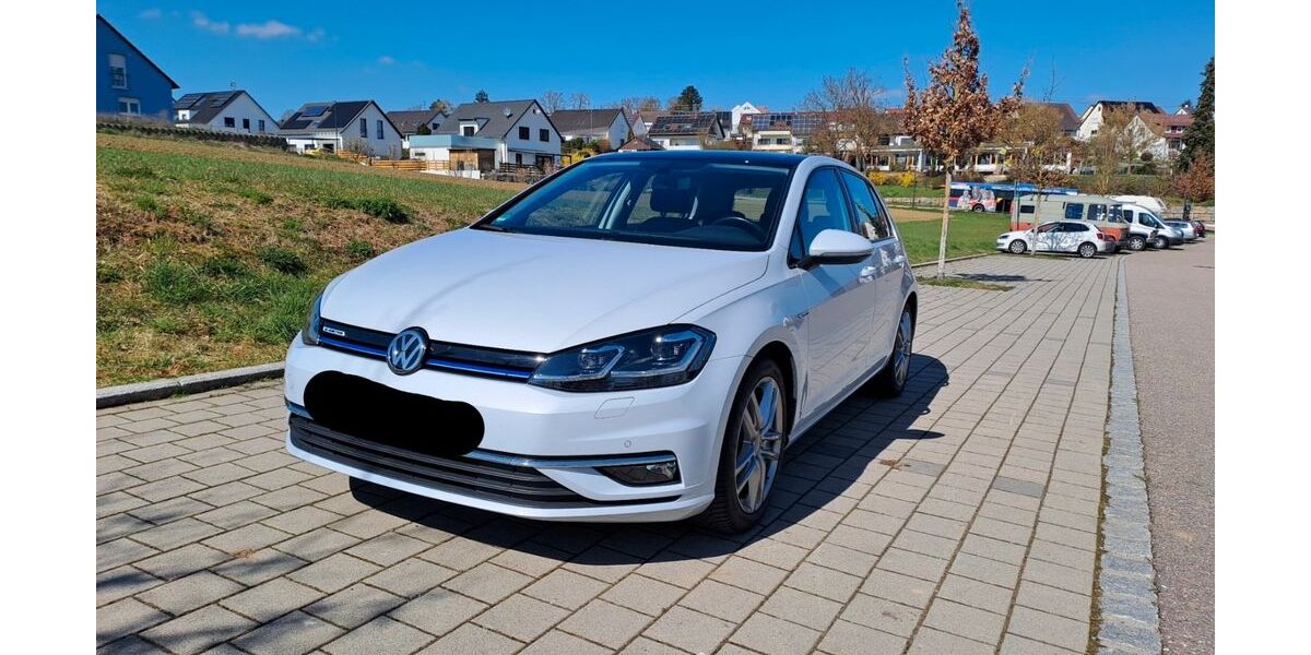 VW Golf 54.000 km 15.800 &euro; Wiernsheim-Pinache 75446