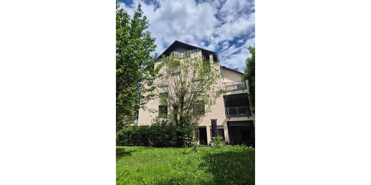 Dachgeschoßwohnung Stuttgart Feuerbach - 1.5 Zimmer, 38 m&sup2;, 170.000&euro; | Angebot:26972570