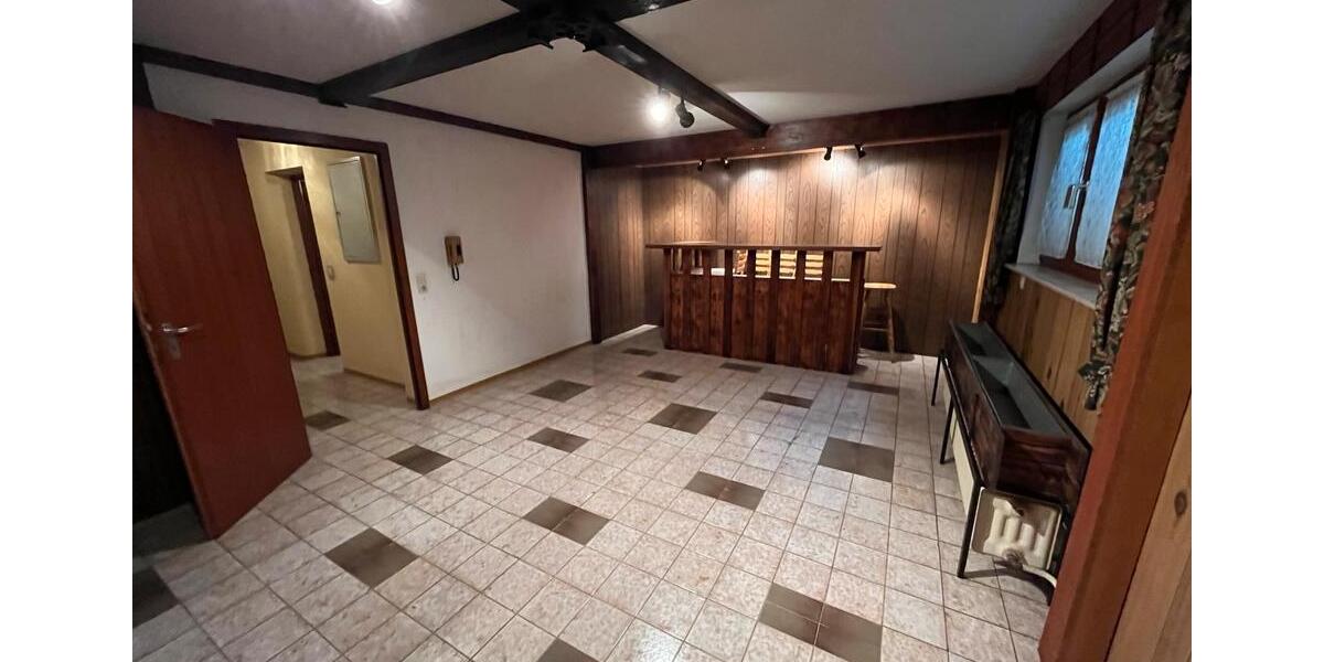 Reihenhaus Affalterbach - 6 Zimmer, 180 m&sup2;, 490.000&euro; | Angebot:25151231