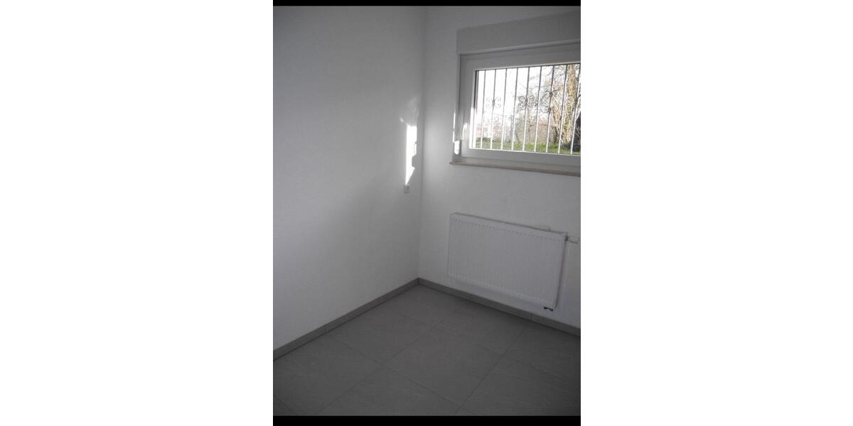 Etagenwohnung Heilbronn Böckingen - 1 Zimmer, 9 m&sup2;, 350&euro; | Angebot:25953900