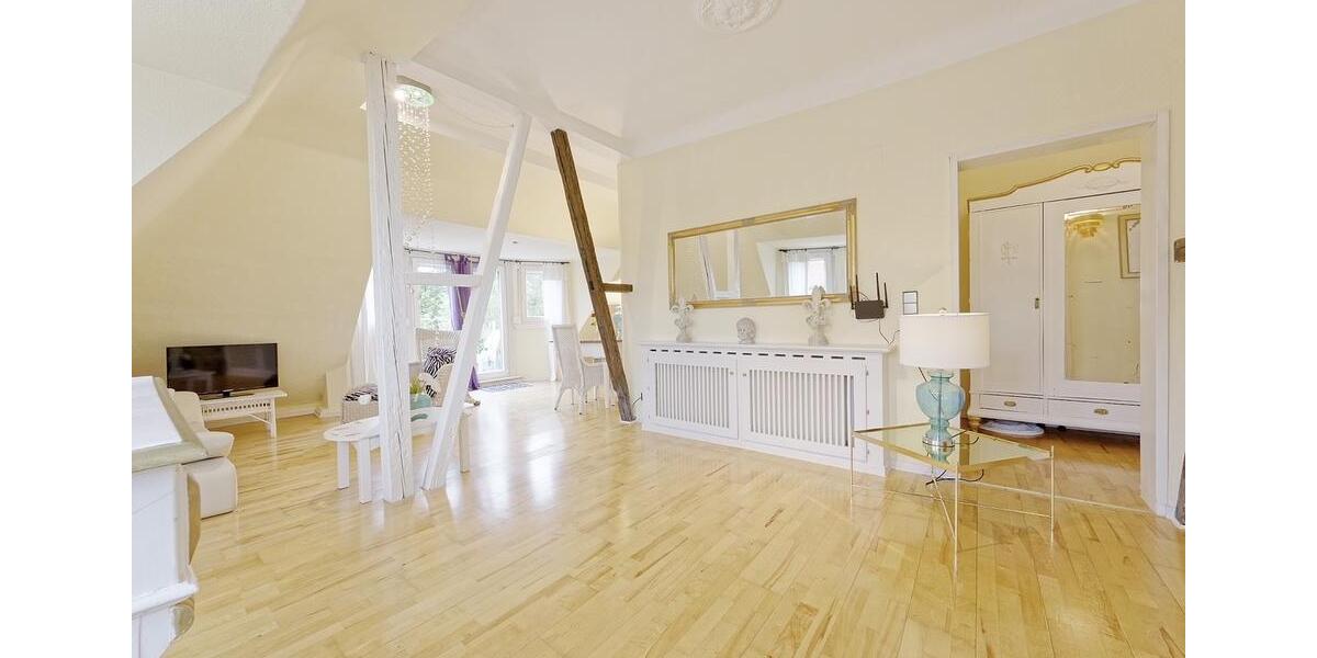 Dachgeschoßwohnung Stuttgart Feuerbach - 1 Zimmer, 70 m&sup2;, 1.050&euro; | Angebot:27597760
