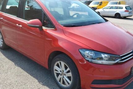 VW Touran 177.000 km 19.550 &euro; Ditzingen 71254