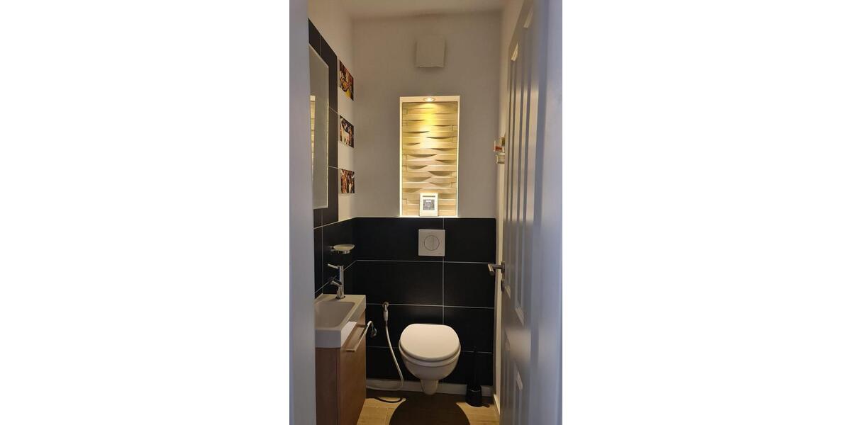 Etagenwohnung Stuttgart Feuerbach - 3.5 Zimmer, 86 m&sup2;, 439.000&euro; | Angebot:25813095