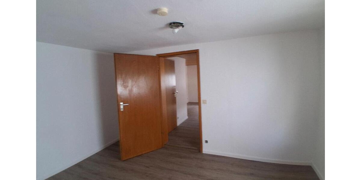Mehrfamilienhaus, Wohnhaus Rudersberg - 8 Zimmer, 210 m&sup2;, 310.000&euro; | Angebot:27194786