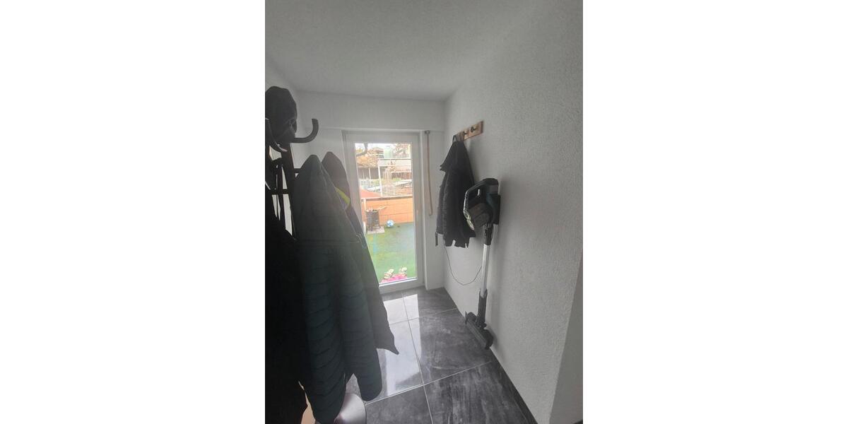 Einfamilienhaus Illingen - 9 Zimmer, 200 m&sup2;, 485.000&euro; | Angebot:25753863